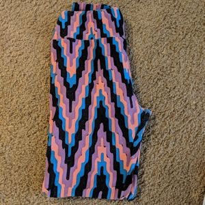 Fun LuLaroe style leggings